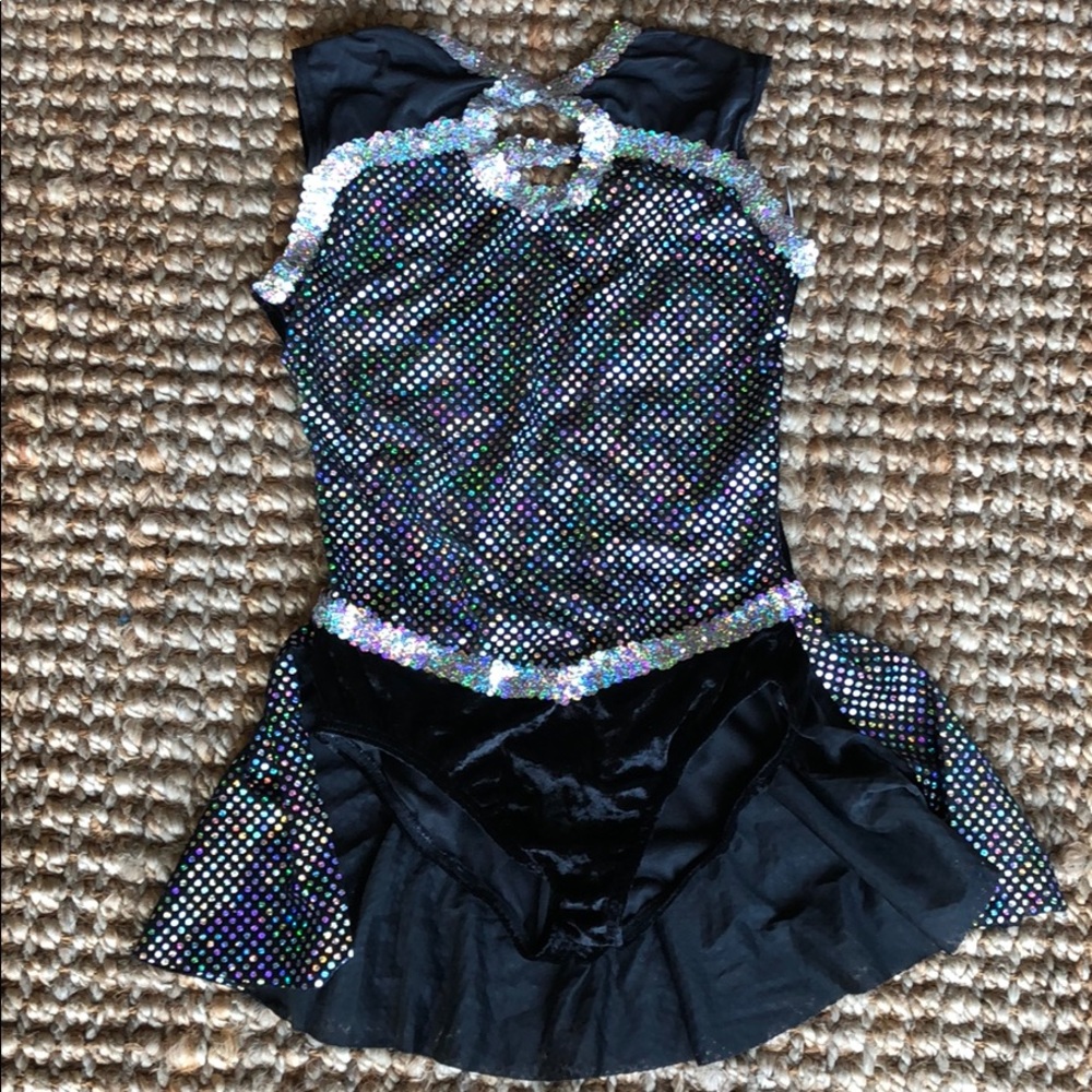 La Merle’s dance dress